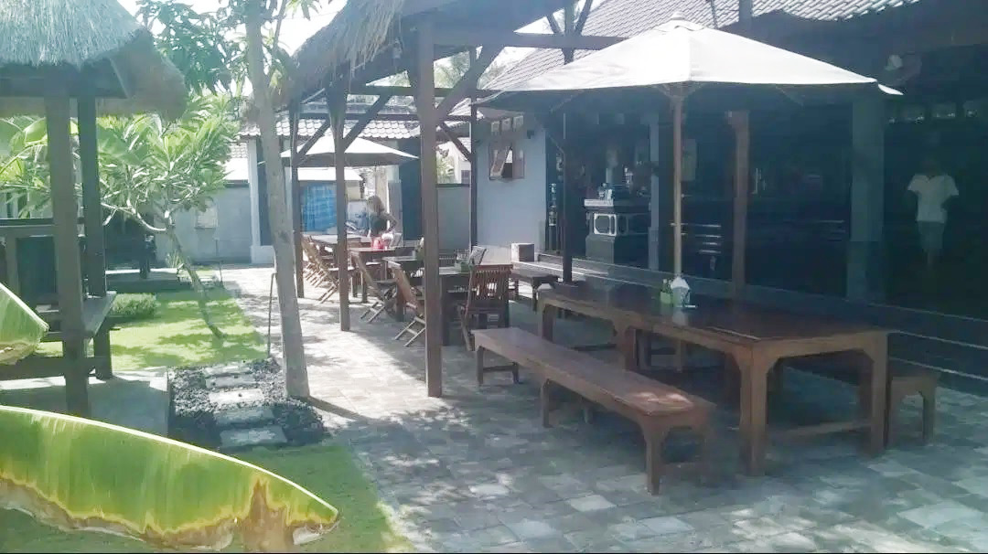 Over Contract 19+ or 29+ Years at Nusa Lembongan Restaurant and Villa ex Jungut Batu Theatre Restaurant Nusa Penida Bali